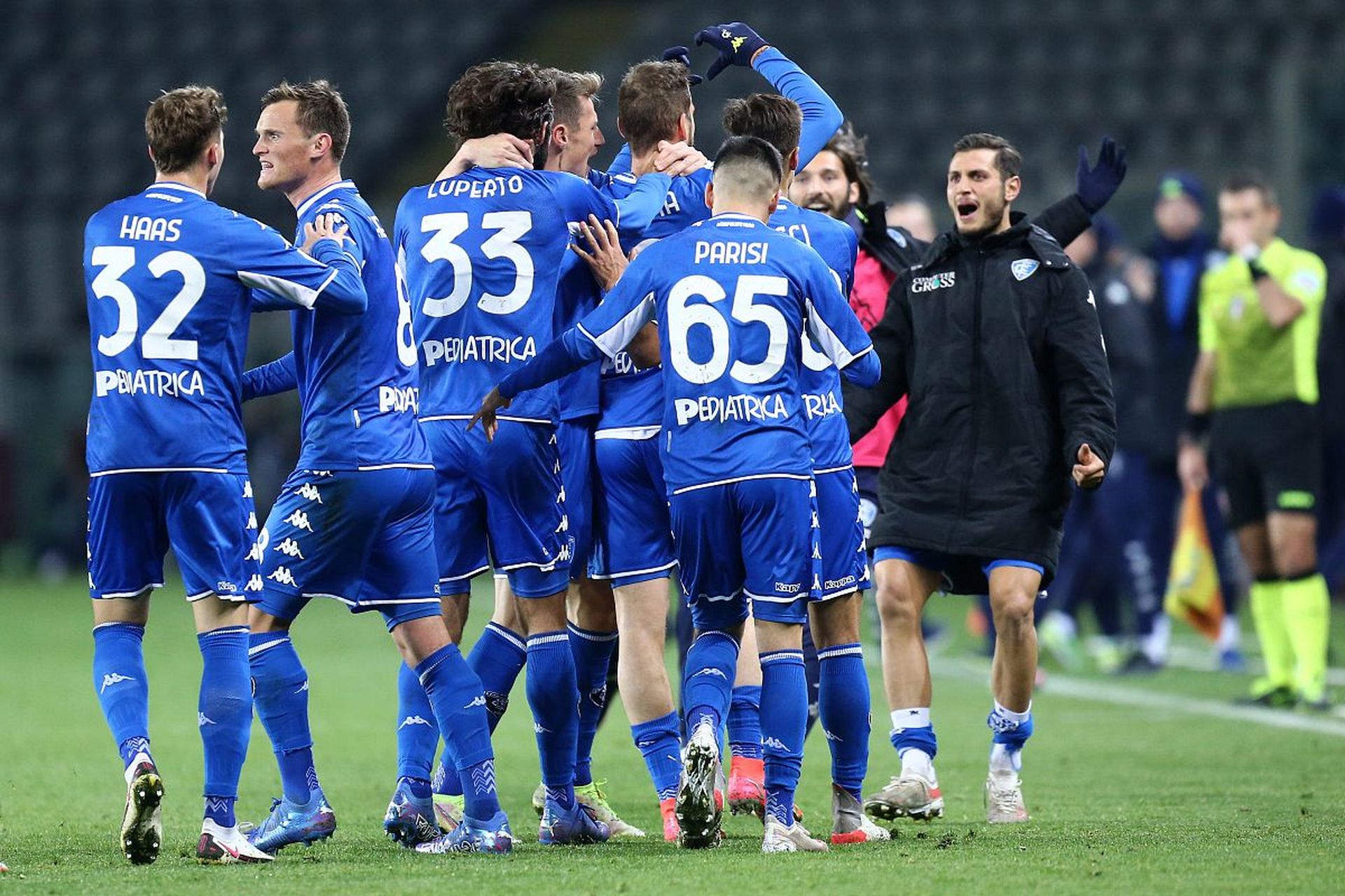 努力拼搏 努力拼搏